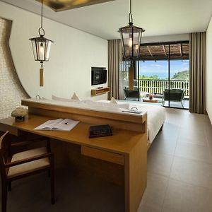 Premier King Room